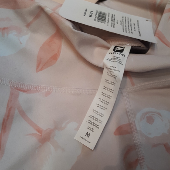 Fabletics - Picture 5 of 6
